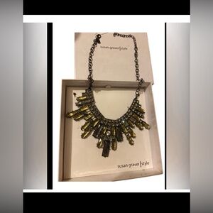 Susan Graver NEW NWT Statement Bib Costume Necklace